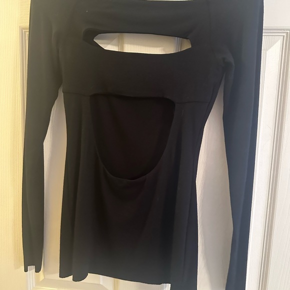 Bailey 44 Long Black Stretch Jersey Keyhole Peekaboo Top Longsleeve Boat Neck Sm - Picture 4 of 8